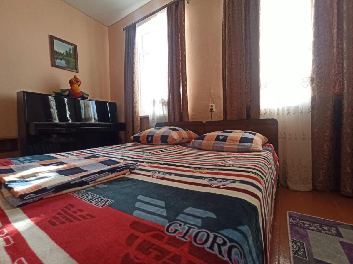 سوخومي Guest House Anna المظهر الخارجي الصورة