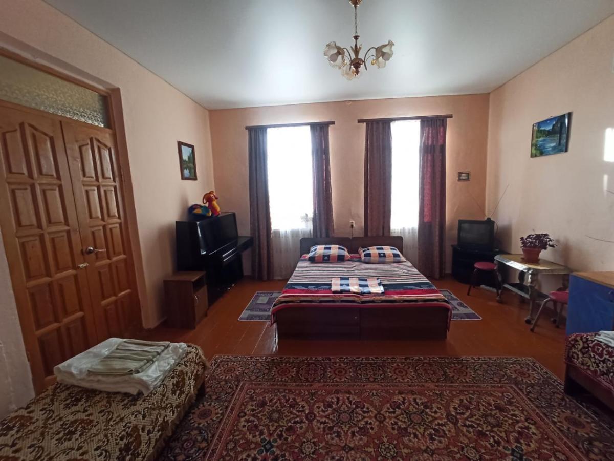 سوخومي Guest House Anna المظهر الخارجي الصورة