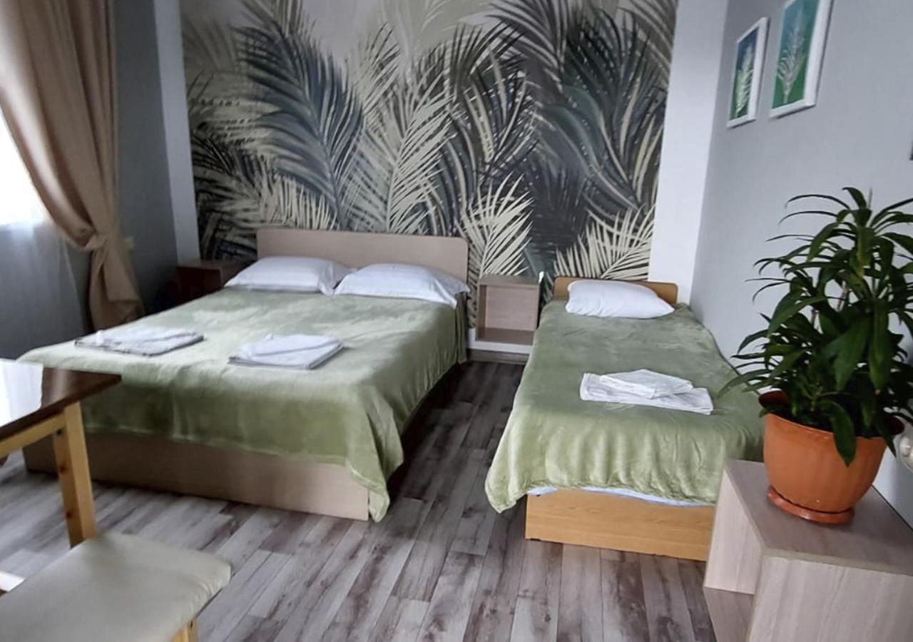سوخومي Guest House Anna المظهر الخارجي الصورة